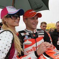 Paris Hilton - Paris Hilton attending MotoGP Valencia Valencia | Picture 118031